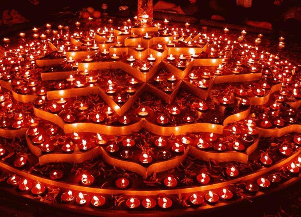 LA FESTIVIDAD DE DIWALI
